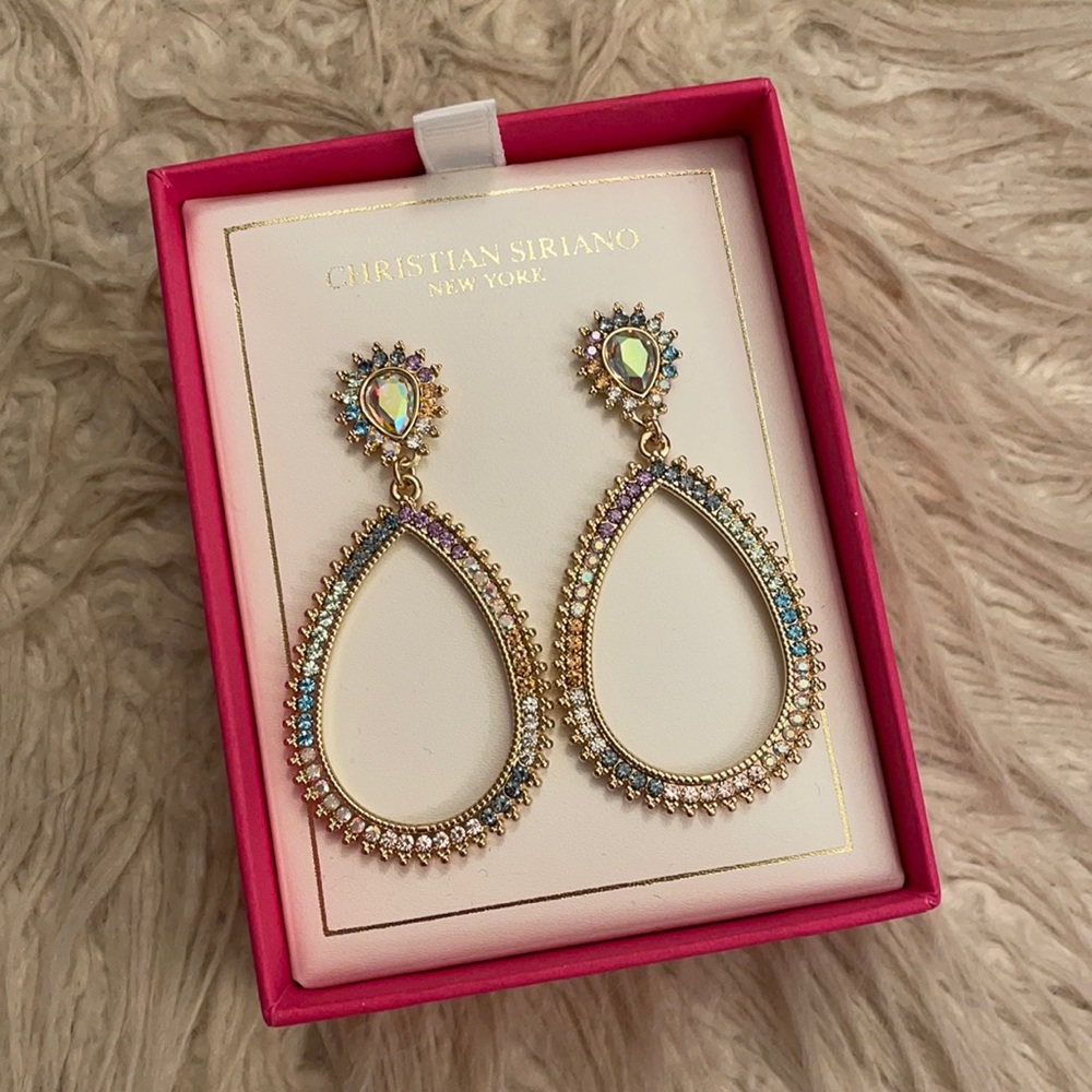Christian Siriano Statement earrings.